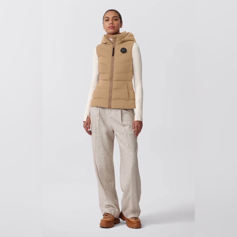 Canada Goose Clair Vest - Picture 4 of 8